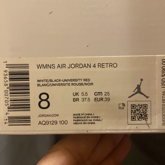 Woman’s Rasta Jordan’s Size 8 - Picture 3 of 3